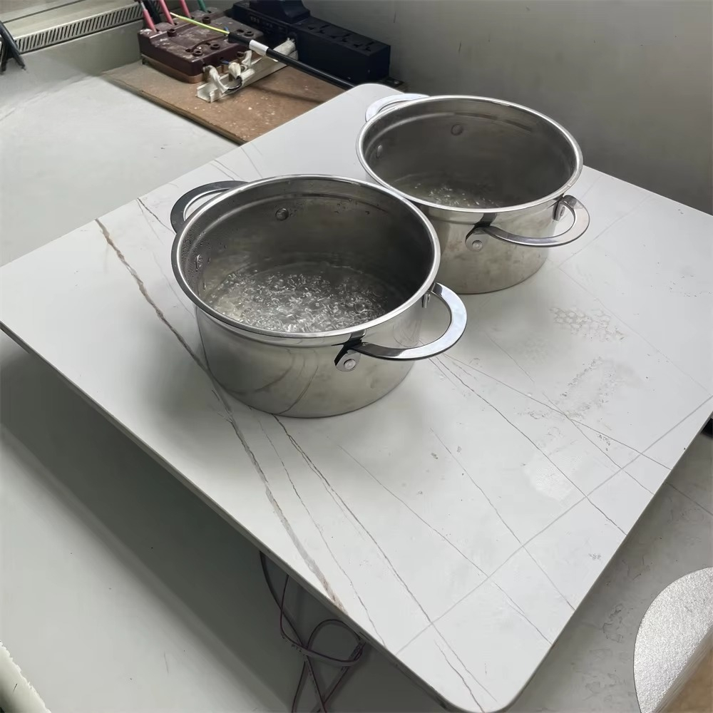 Commercial Kitchen Parts & Service - เตาแม่เหล็กไฟฟ้ากำลังสูง มองไม่เห็น ใช้เทคโนโลยีฮาล์ฟบริดจ์ รองรับหิน ใช้ได้ทั้งในบ้าน/ครัวเชิงพาณิชย์