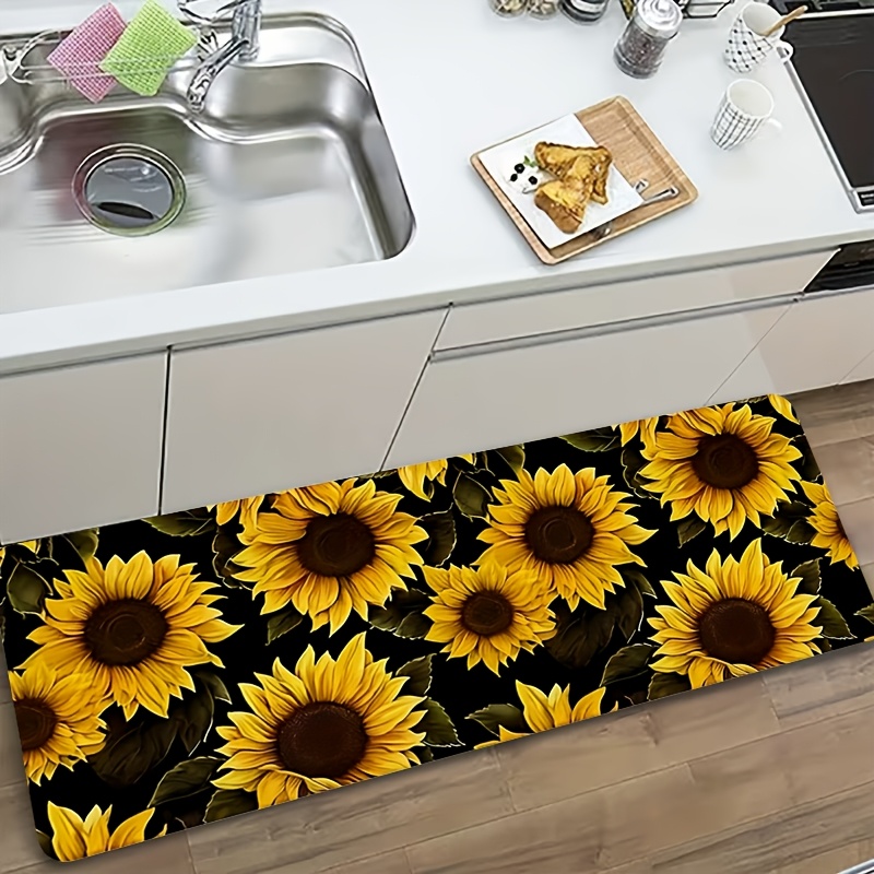 Commercial Kitchen Background - พรมปูพื้นลายดอกทานตะวันสีเหลืองสด พื้นหลังสีดำ พิมพ์ลายศิลปะ กันลื่น ใช้ตกแต่งข้างอ่างล้างจาน สำหรับพื้นที่ครัวทันสมัย